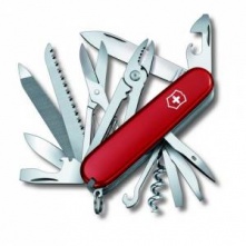 EDC набор в арсенале рыболова: швейцарские ножи Wenger и Victorinox